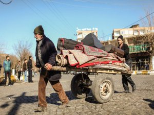220 bin sivil zarar gördü