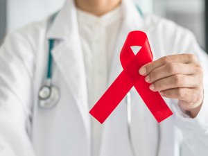 1 Aralık dünya AIDS günü