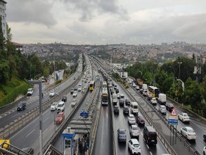 İstanbul araç sayısında zirveleri yaşıyor