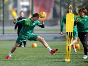 Bursaspor, Gençlerbirliği hazırlıklarını sürdürdü