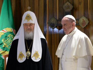 Papa ve Patrik arasında tarihi görüşme