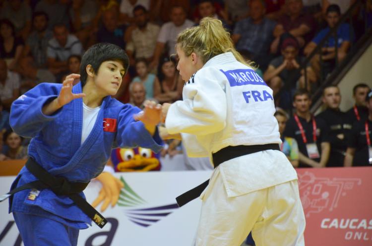Milli judocu Beder EYOF2015`te yarı finalde Fransız rakibine yenildi