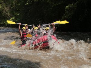Bursa'da rafting sezonu açıldı