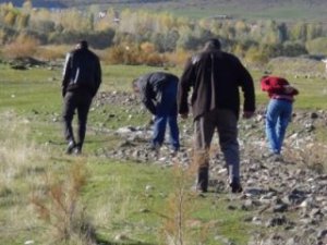 Gök Taşları Ellerinde Kaldı