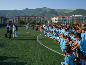 Gemlik Belediyespor yaz okulları açıldı