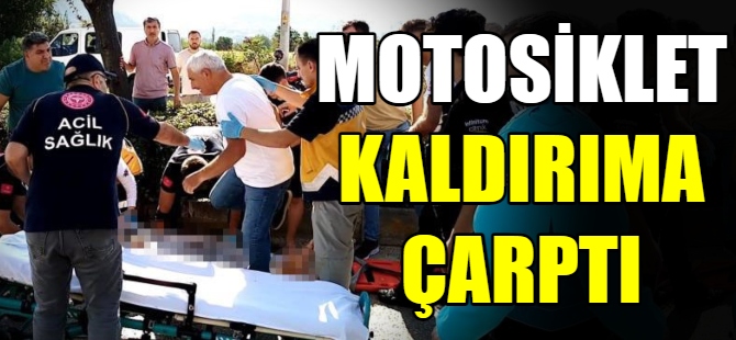 Motosiklet kaldırıma çarptı