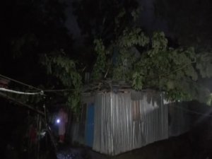 Bangladeş’te Midhili fırtınası