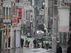 Polis, kameraları inceliyor