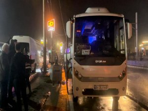 Tur otobüsü kaza yaptı: 10 yaralı