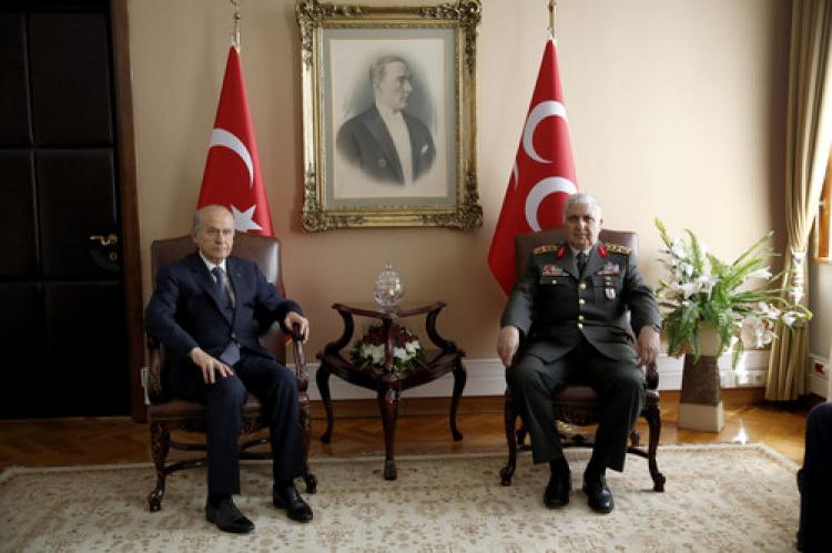 Bahçeli ile Orgeneral Özel, 45 dakika görüştü