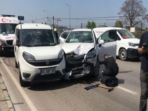 Bursa'da kaza 5 yaralı