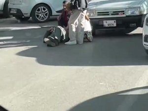 Otomobil yaşlı adama çarptı