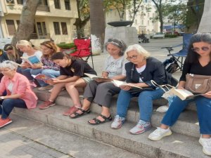 Mudanya'da kitap okuma etkinliği