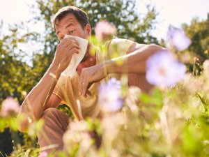 Bahar alerjisi astıma dönüşebilir