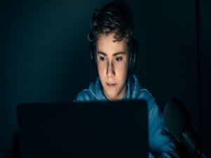 Çocukların karşılaştığı siber tehditler