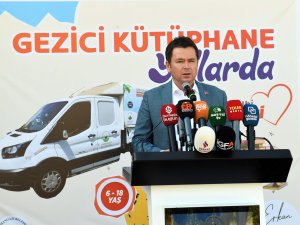 Gezici Kütüphane, hizmete başladı