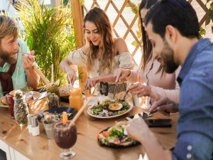 Restoranlarda sağlıklı beslenme ipuçları