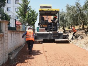 Bursa'da asfalt mesaisi