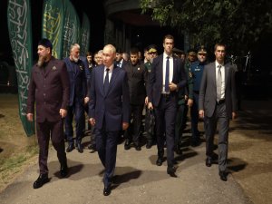 Putin, Çeçenistan’a gitti