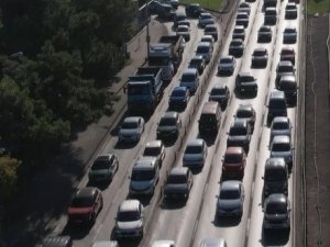 Okullar açıldı, Bursa'da yollar tıkandı