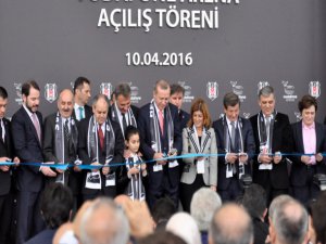 Vodafone Arena açıldı