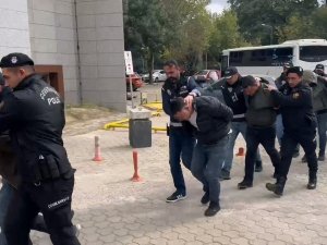 Bursa'da tefeci çetesi çökertildi