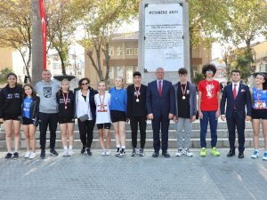 Cumhuriyet Coşkusu Mudanya'yı Sardı