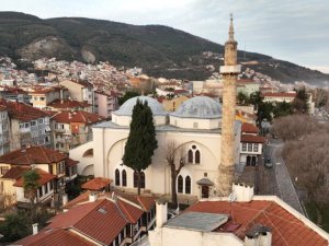 Şehadet Camii'nde çökme tehlikesi