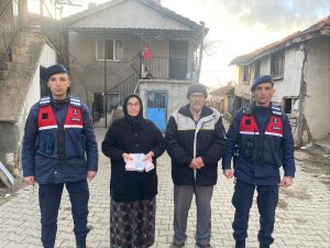 Bursa'da D-dolandırıcılara kaptırdığı parasını jandarma kurtardı