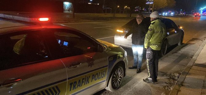 Ters yola girip "dur" ihtarına uymayınca...