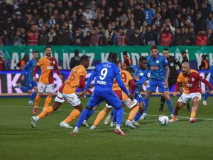 Galatasaray derbi öncesi hata yapmadı!