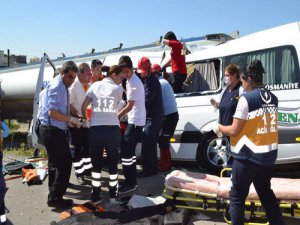 Trafik canavarı yollarda: 3 ölü, 11 yaralı