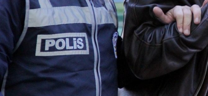 Bursa'da iki avukata gözaltı