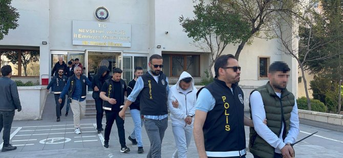 Telefon dolandırıcıları paraları PKK'ya aktarmış