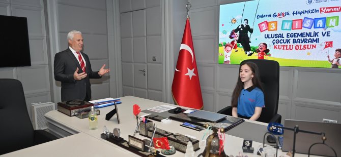 Başkan Bozbey koltuğunu geleceğin başkanlarına devretti