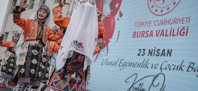 Bursa'da 23 Nisan coşkusu