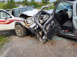 Bursa'da korkunç kaza: 1 ölü 4 yaralı