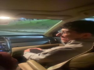 Otostop çektikleri 'dayı' rektör çıktı