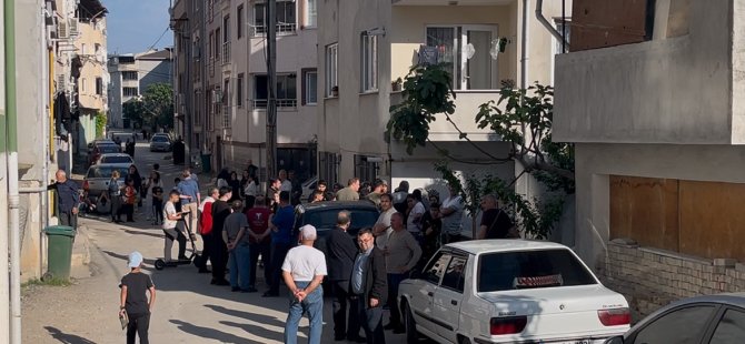 Bursa'da komşu kavgası: 1'i ağır 3 yaralı