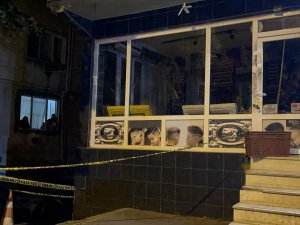 Berber dükkanına silahlı saldırı: Çırak öldü