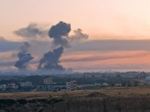 CNN: "İsrail İran'a saldırı hazırlığı içinde"