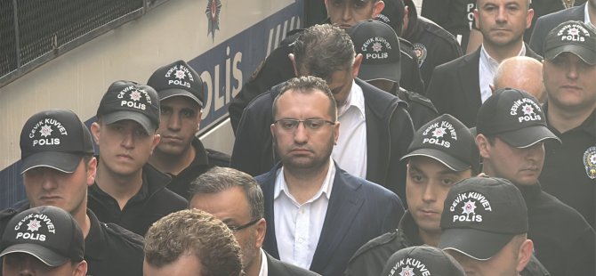 CHP'li 5 belediye başkanı görevden uzaklaştırıldı