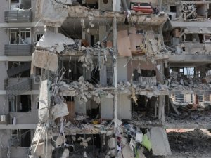 İran: İsrail saldırılarında can kaybı 224’e yükseldi
