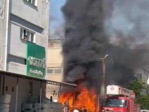 İnegöl Mobilya sanayinde yangın