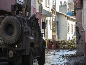 Bombalı tuzak: 7 güvenlik görevlisi yaralı