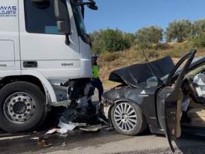 Bursa’da feci kaza: 1 ölü, 2 ağır yaralı
