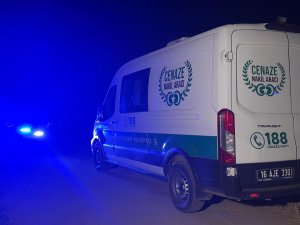 İznik sahilinde boğazı kesilmiş ceset bulundu