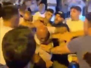 Zabıta ile satıcılar böyle kavgaya tutuştu