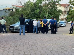 Genç kadın kocasını öldürdü