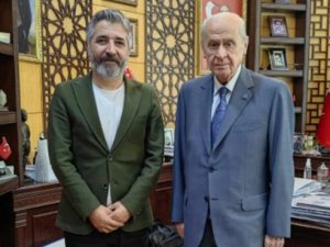 Ali Kınık'tan açılım sürecine özel şarkı